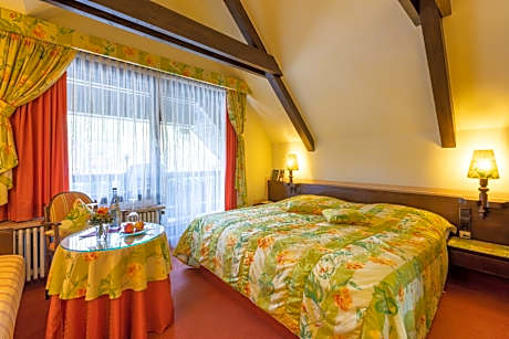 Classic Single Room