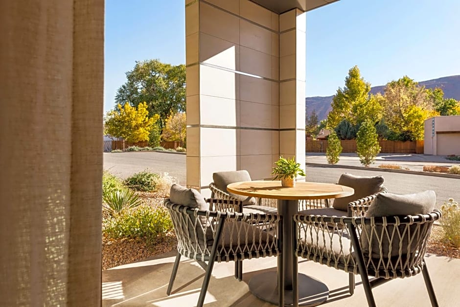 Hoodoo Moab, Curio Collection by Hilton – Moab, UT