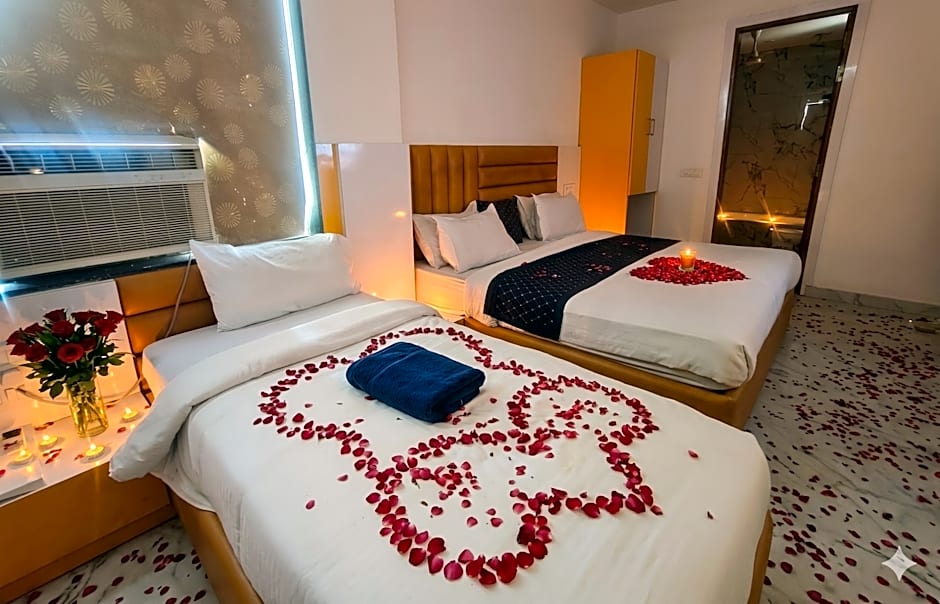 Hotel Ravi Palace