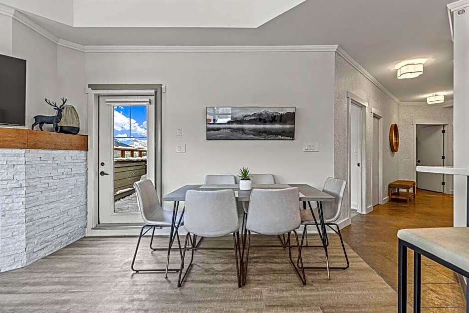 Mountain Vista Escape Downtown