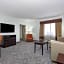 La Quinta Inn & Suites by Wyndham Bonita Springs Naples