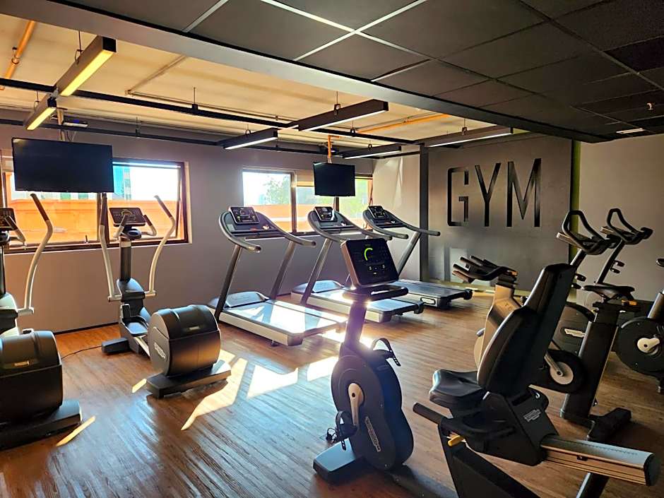 AlphaStay by Alpha - StayService