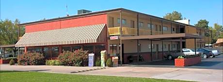 Big Bend Traveler's Inn