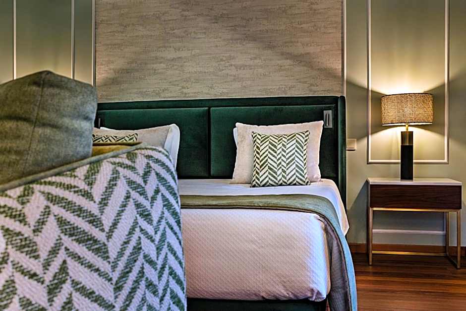 Photo 1 of 13 of Junior Suite