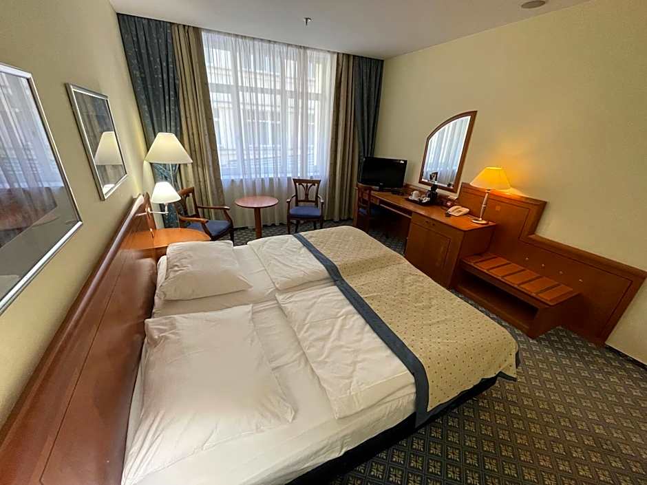 Ramada Prague City Center