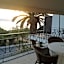 Akrotiri Hotel