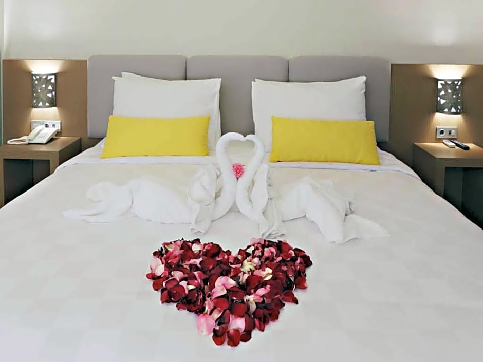 Euphoria Hotel