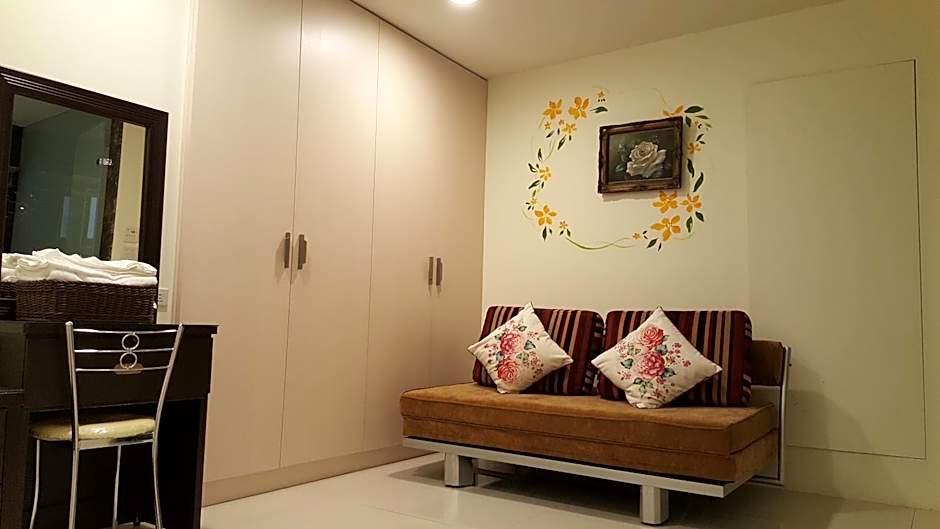 Qinbian B&B