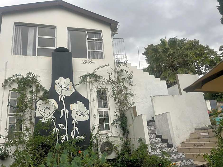 Muco Guest House
