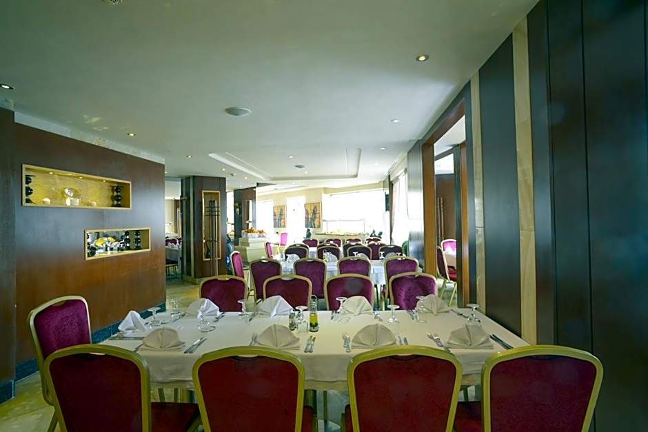 The Penthouse Suites Hotel