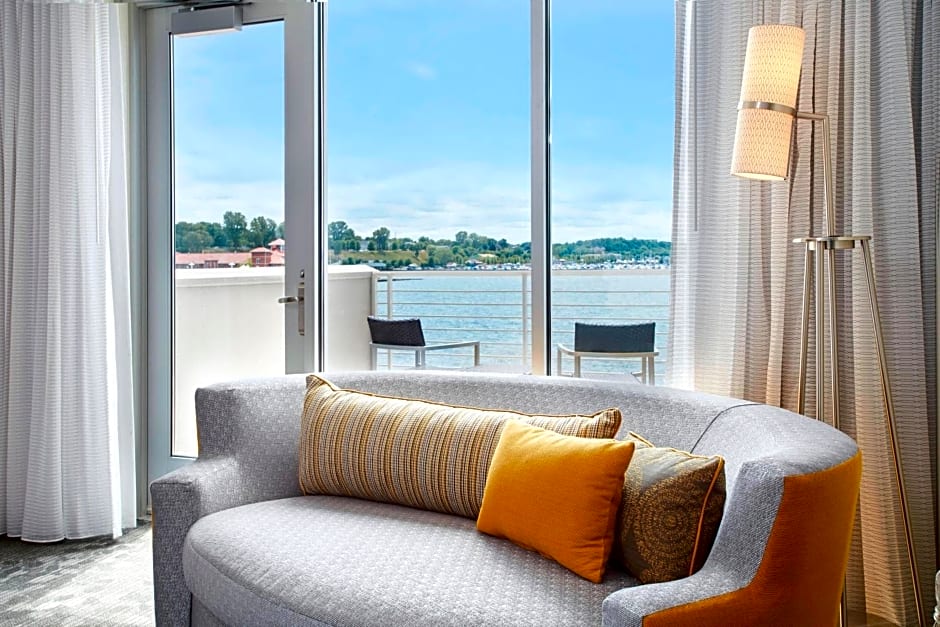 Courtyard by Marriott Erie Bayfront