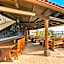 Elisium Resort & Apartamentos