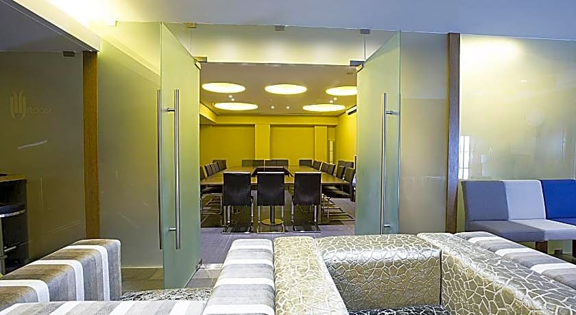 The J Hotel and Spa