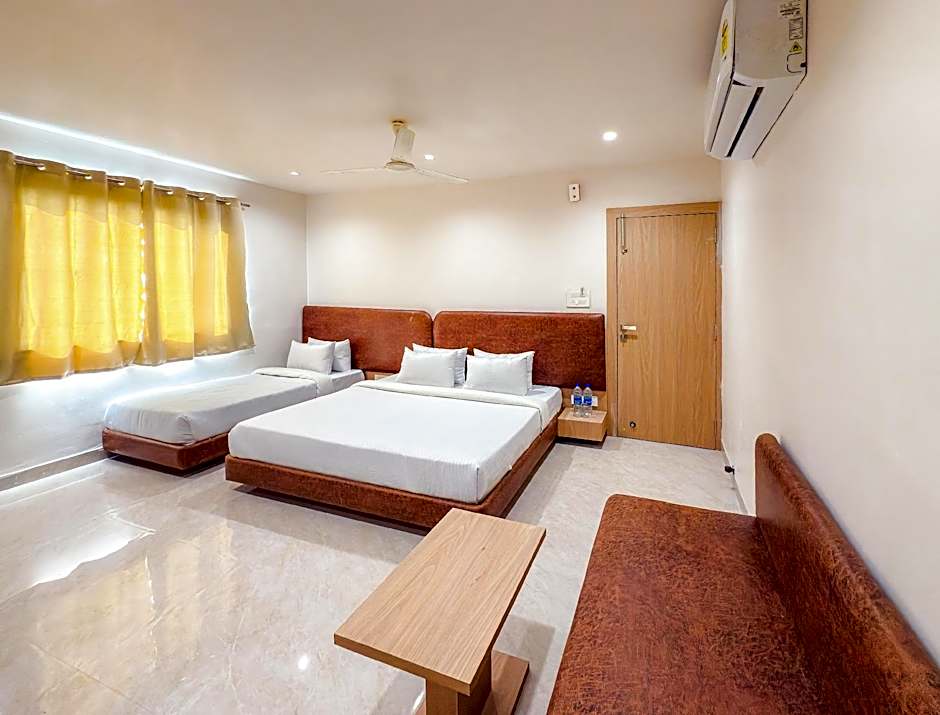 Hotel Anand