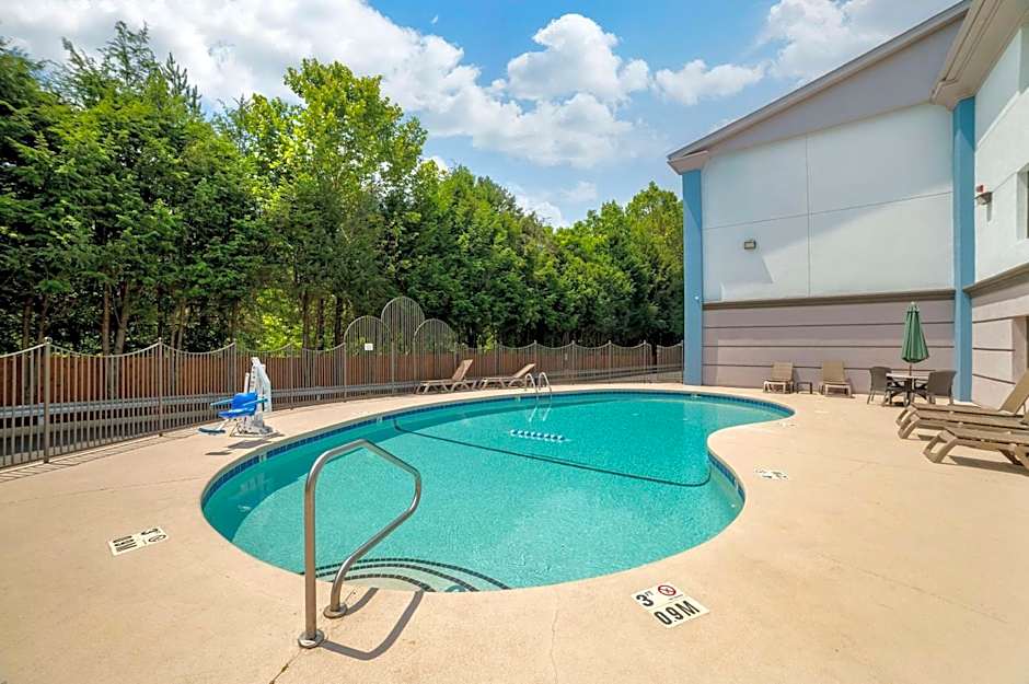 Comfort Inn Asheville East-Blue Ridge Pkwy Access
