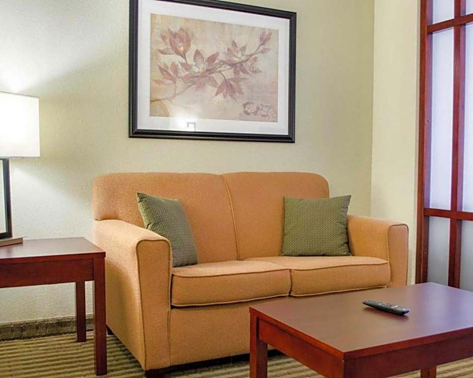 Comfort Suites Greenwood