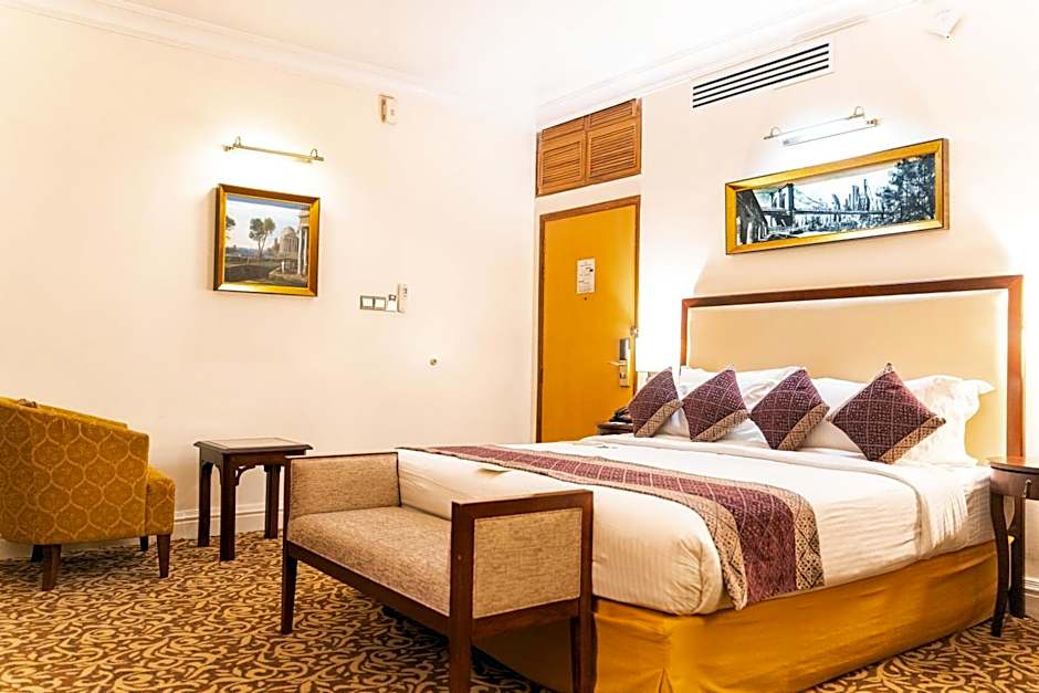 Royal Park Residence Hotel