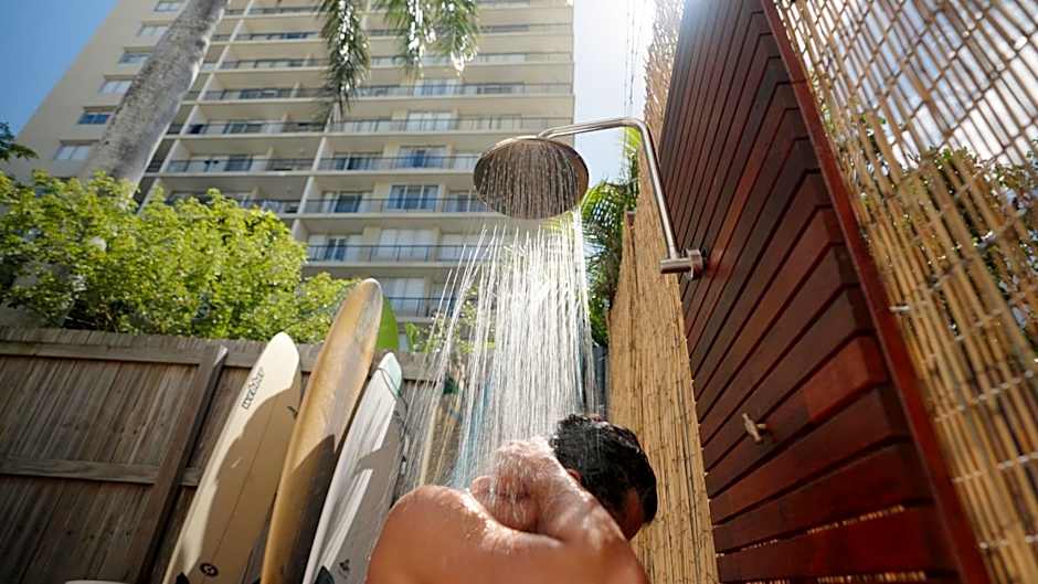 Tequila Sunrise Hostel Surfers Paradise