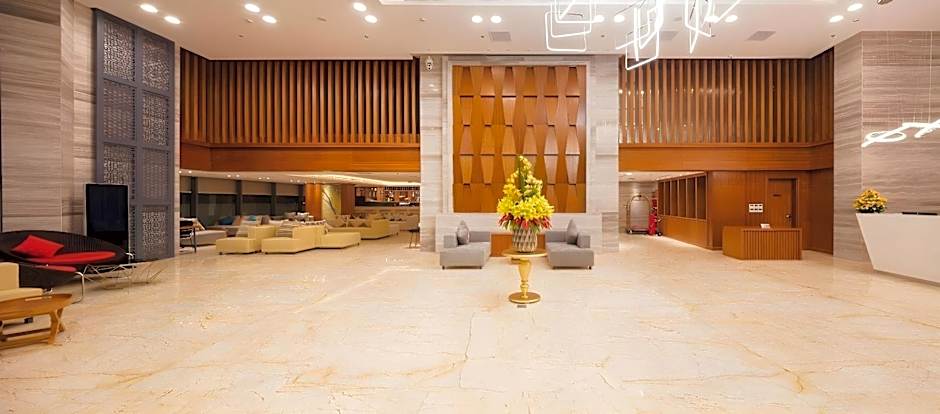 Comodo Nha Trang Hotel