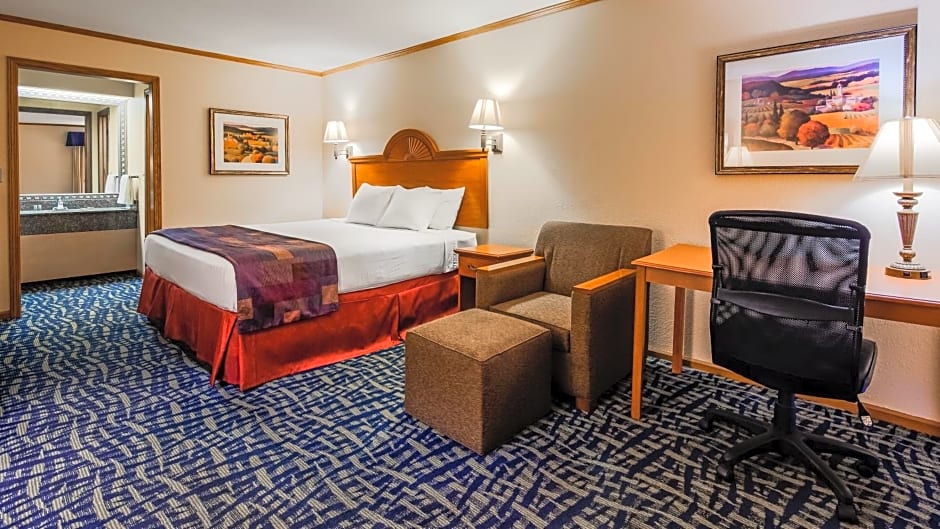 SureStay by Best Western Kansas City Country Inn North