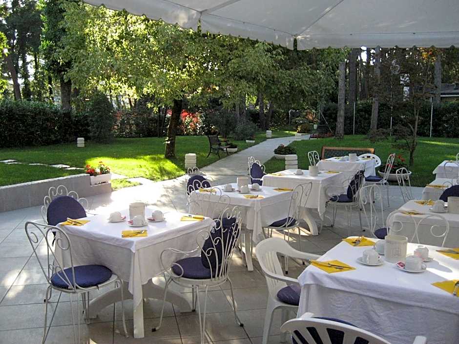 Hotel Eurovil Garni