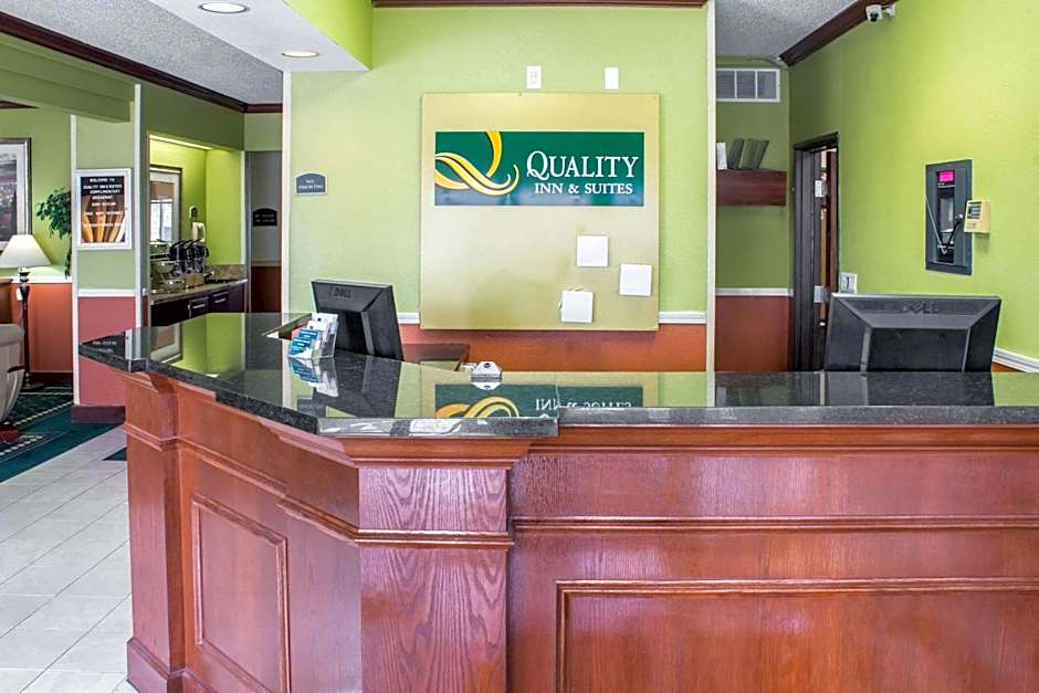 Quality Inn & Suites Sioux City Southeast