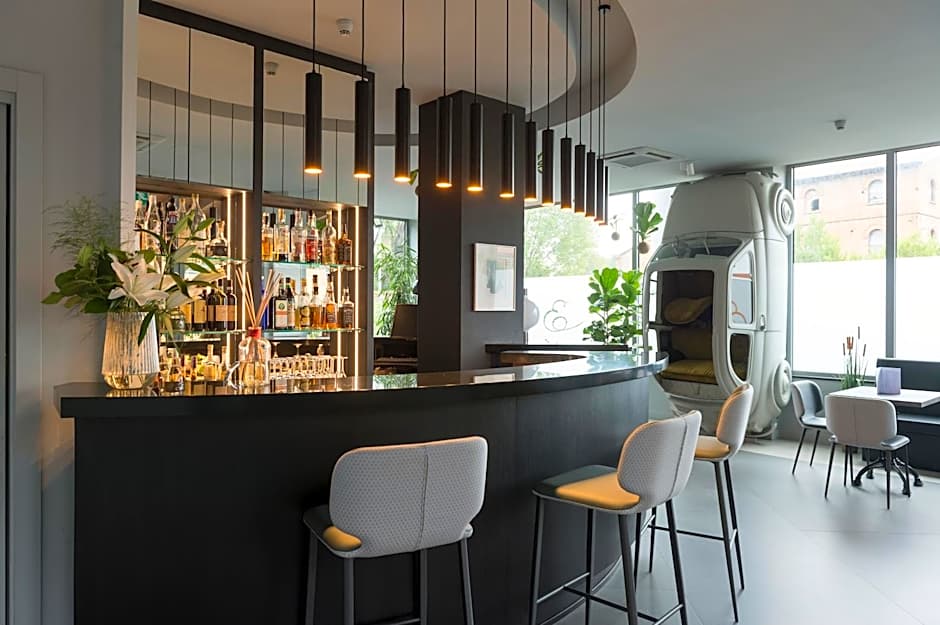 Elizabeth Lifestyle Hotel