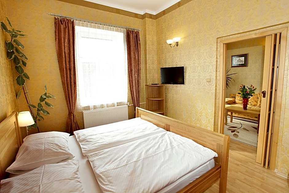 Hotel Štekl - Hrubá Skála