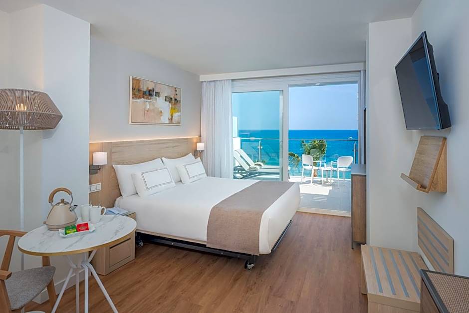 Hotel Las Arenas, Affiliated by Melia