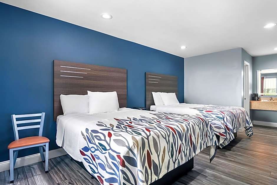 Americas Best Value Inn and Suites Siloam Springs