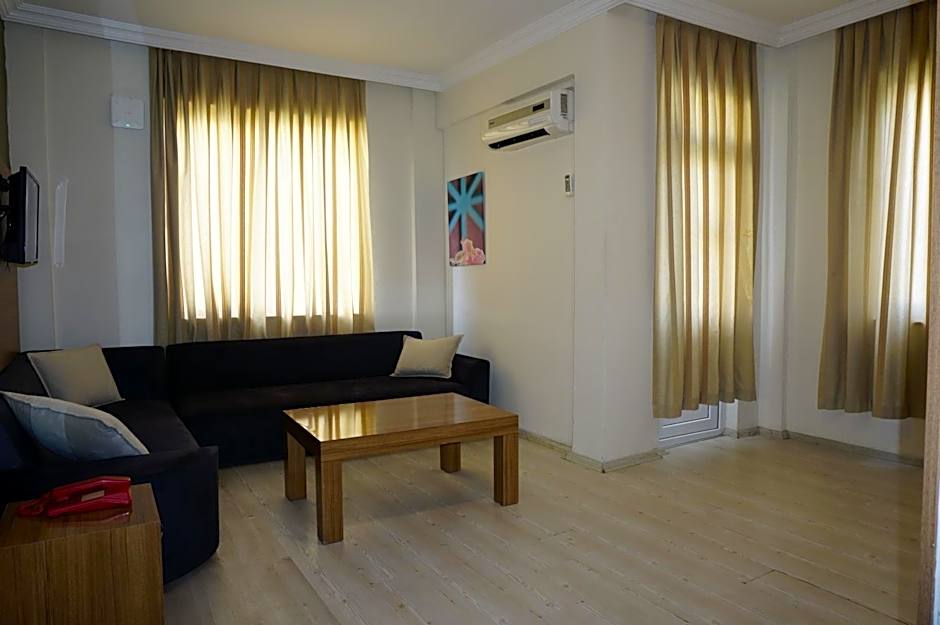 Sunlight Garden Hotel