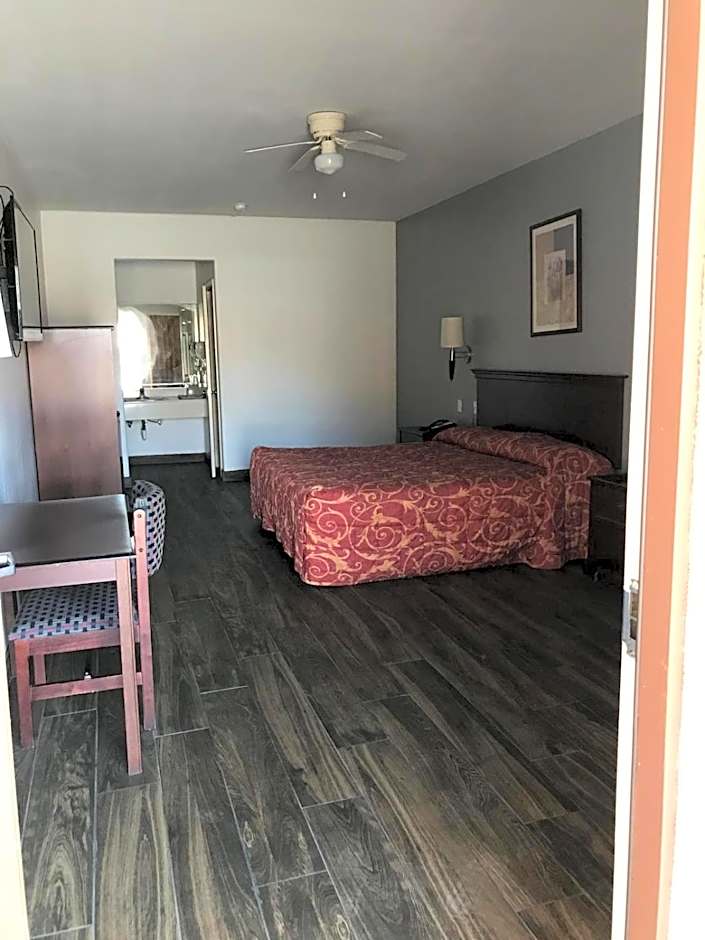 Texas Inn & Suites