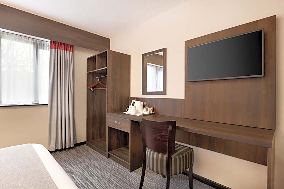 Ramada by Wyndham Bristol West