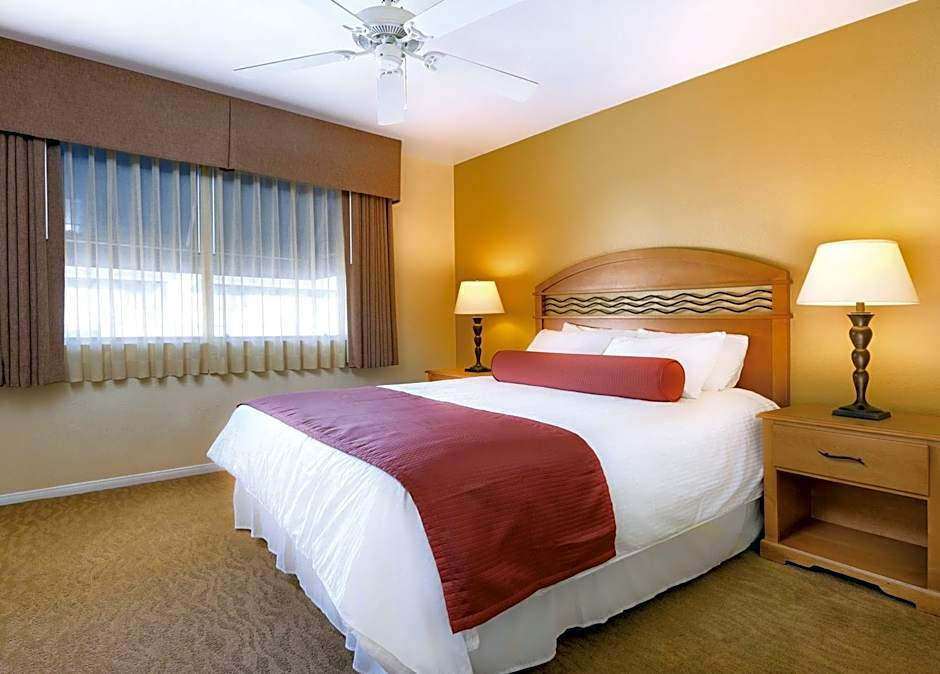 Club Wyndham Dolphin's Cove