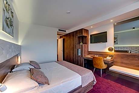 Double Room - Disability Access