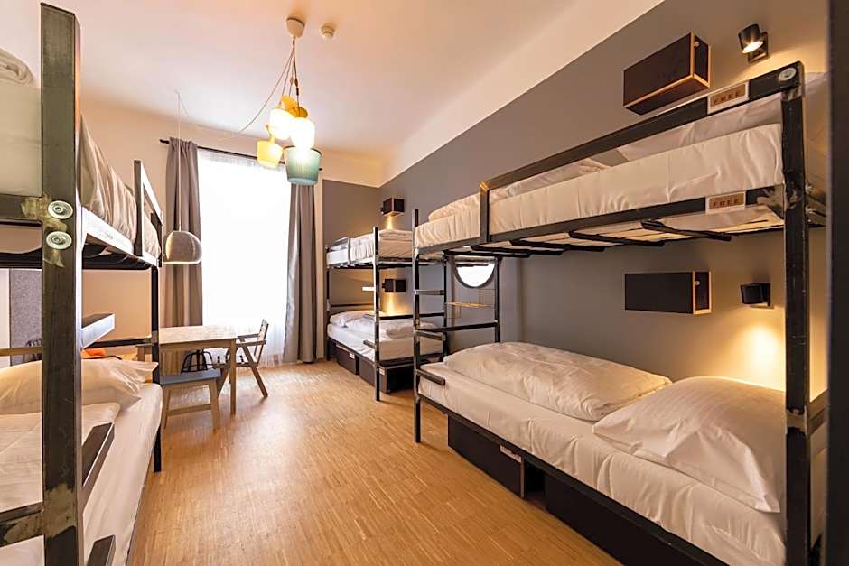Photo 1 of 7 of Bed in 6-Bed Mixed Dormitory Room
