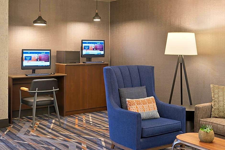 Four Points by Sheraton Vaughan