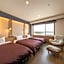 Mito Hotel Season