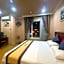 Hồng Kỳ Boutique Hotel