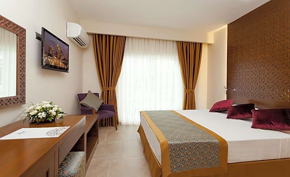 Alaaddin Beach Hotel - Adult Only