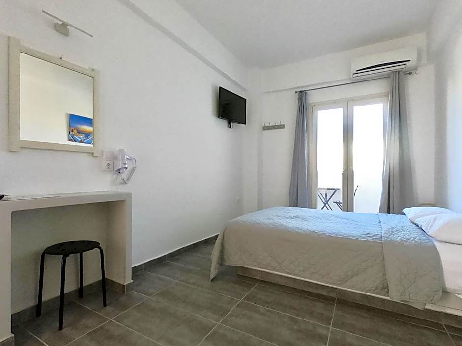 Anny Studios & Rooms Perissa Beach