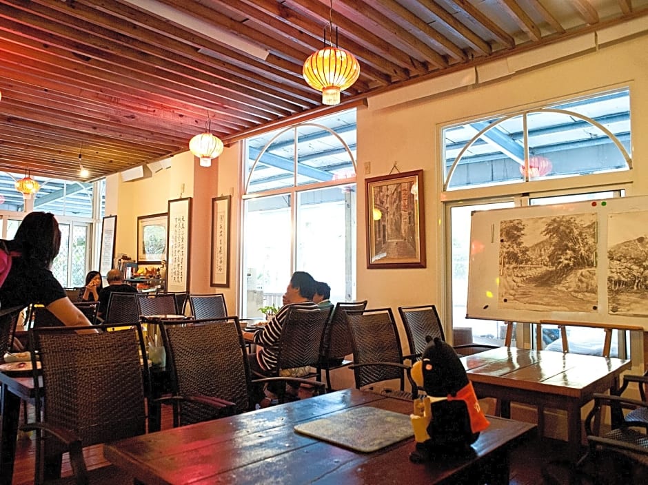 Young Chi Ku Hot Spring B&B
