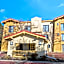 La Quinta Inn & Suites by Wyndham Denver  Golden