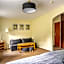 Nefryt - 600 m od PKP, duży parking, lodówka, czajnik, balkon,