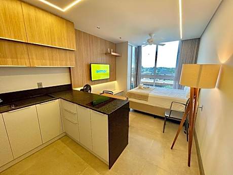 Livin' Resort Home - 403/3