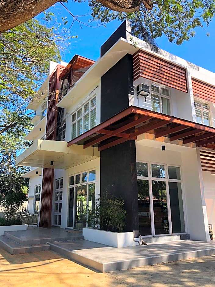 Bambu Suites Palawan
