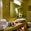 Kima Oia Suites