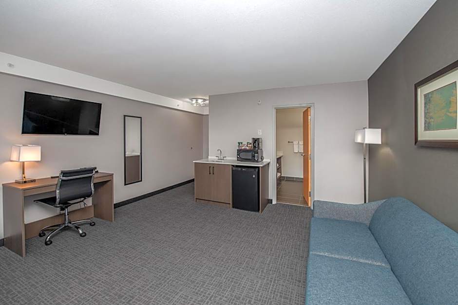Coast Lethbridge Hotel & Conference Centre