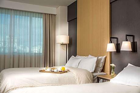 2 Queen Beds, Executive Room, Non-Smoking