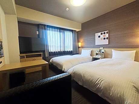 Twin Room - Non-Smoking
